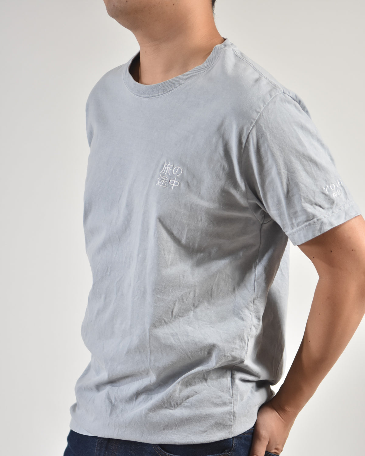 旅の途中 in the middle of a journey shirt, worn by a model